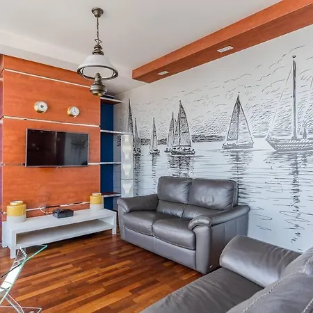 Apartamento Golden An Hryniewickiego 6a *