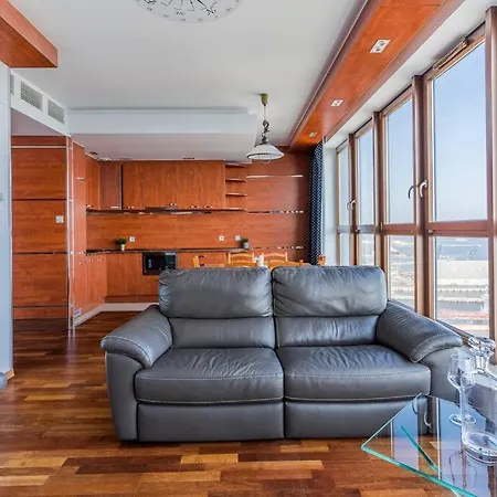 Golden An Hryniewickiego 6a Apartamento Gdynia