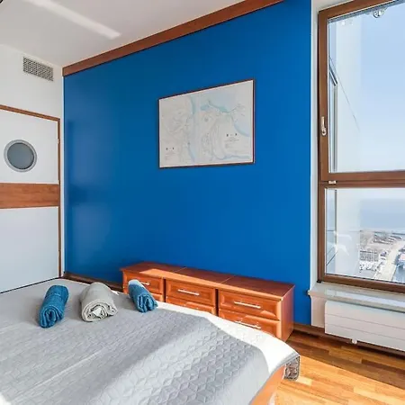 Apartamento Golden An Hryniewickiego 6a